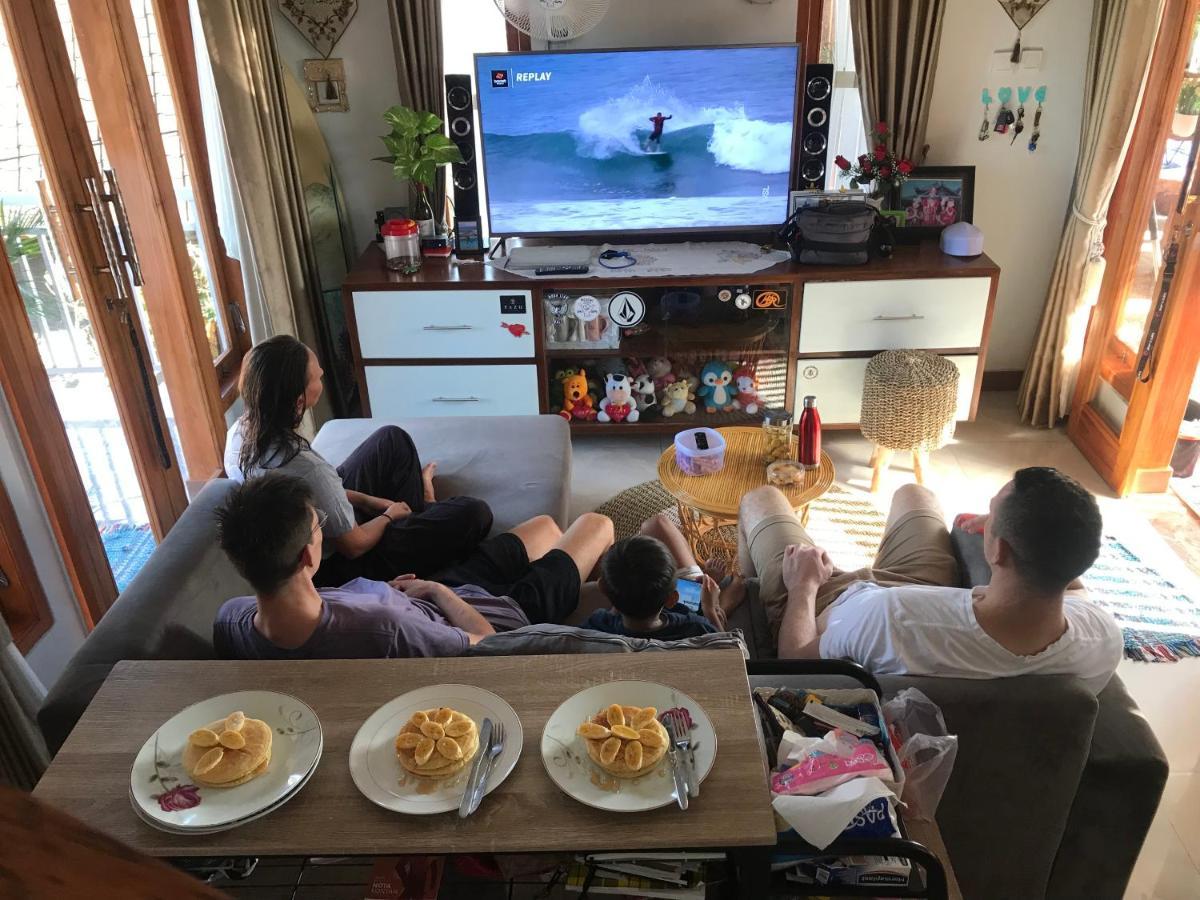 ホテル メデウィ シークレット サーフキャンプ プルカン エクステリア 写真